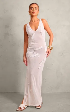 Robe longue transparente blanche à détail fleurs
